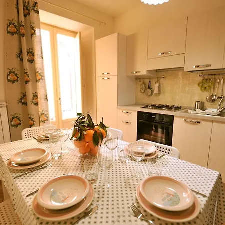 Casa Piazza Grande Holiday home Pietraperzia