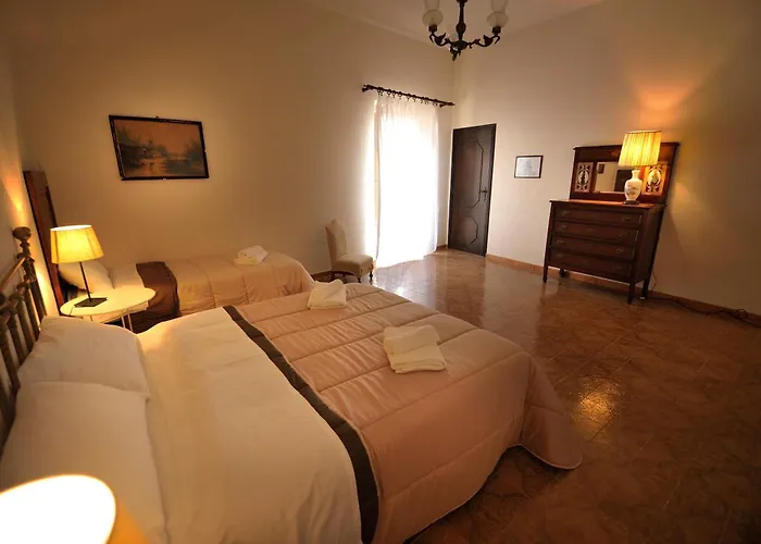 Casa Piazza Grande Pietraperzia